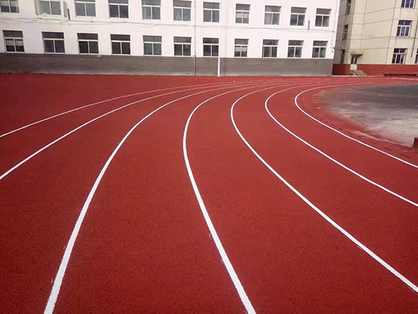 塑膠材料跑道