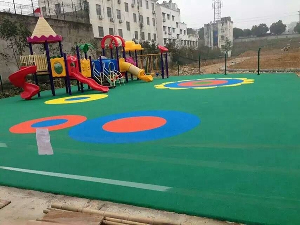 1742872933118843.jpg 塑膠跑道